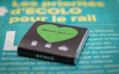 Saint Valentrain : Un faux journal et un chocolat pour les navetteurs